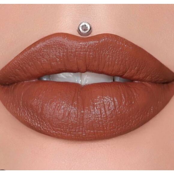Jeffree Star Other - NIB Jeffree Star Velvet Trap Lipstick Shade Man Down